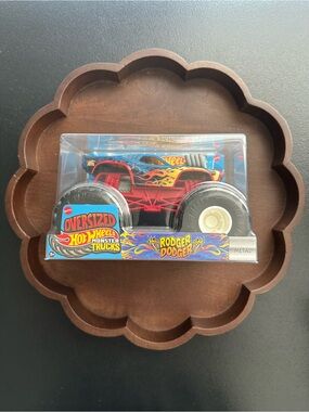 Oversized Hot Wheels Monster Trucks ~ Rodger Dodger